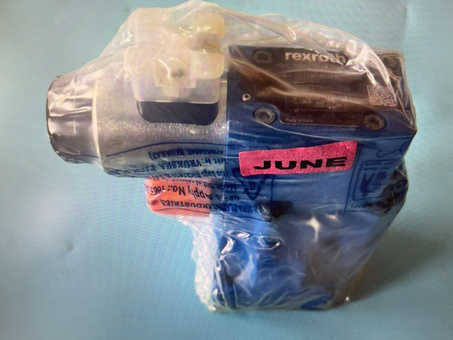 Rexroth Pressure Relief Valve R900906650 DBW10B2-5X/100-6EG24N9K4 - Image 2