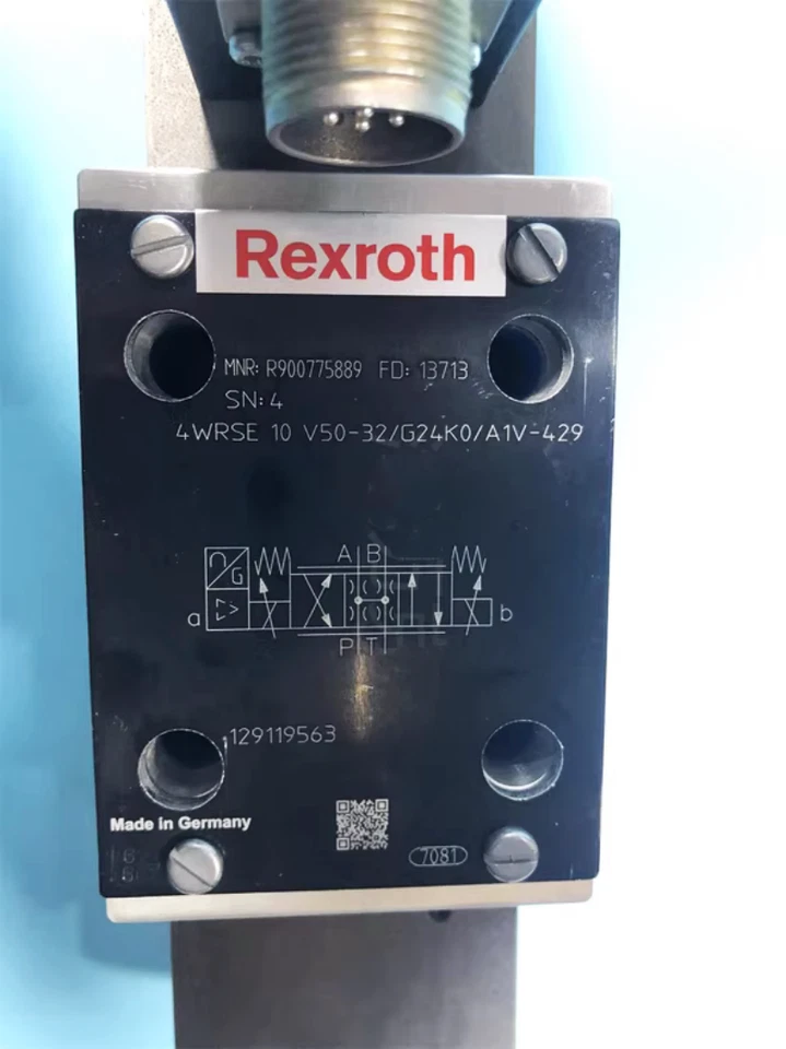 R900775889 4WRSE10V50-3X/G24K0/A1V-429 Rexroth - Image 2