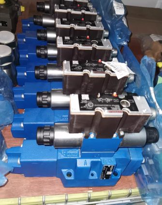Rexroth Proportional Valve R901051825 4WRZE16W8-150-7X/6EG24N9K31/F1D3M