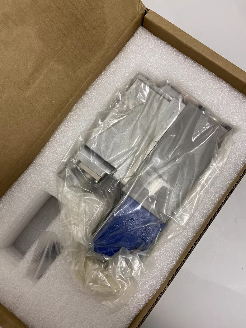 Rexroth Proportional Servo Valve R901349898 4WRPEH6C3B24L-2X/G24K0/A1M — High-Precision Hydraulic Control Valve