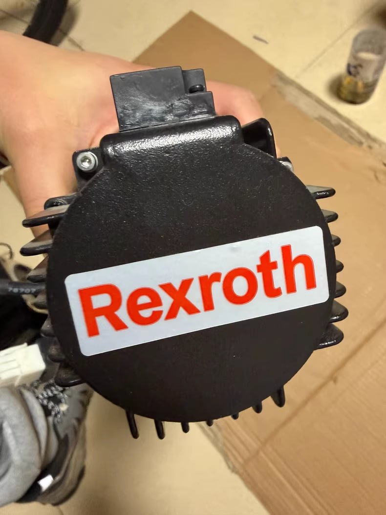 Rexroth Servo Motor MSC080-3U30-N751-0BCK-NTNN R988114070 — High-Precision Industrial Servo Motor - Image 3