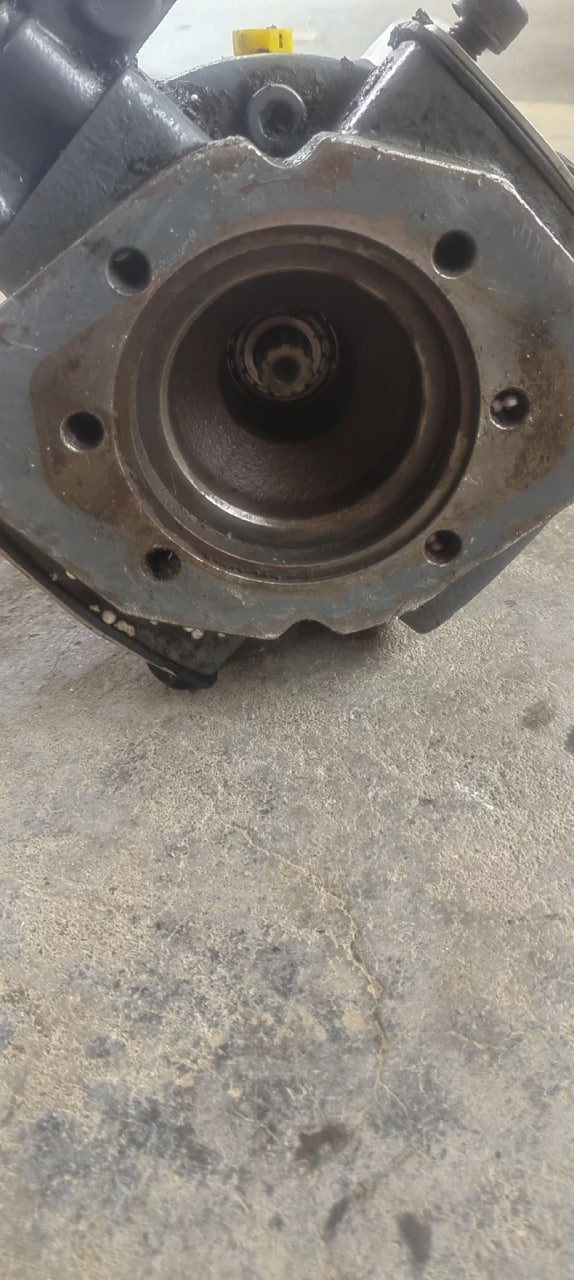 Rexroth Piston Pump A10VSO28DR/31R-VSC12K01 R902481074 – High-Performance Industrial Hydraulic Solution - Image 3