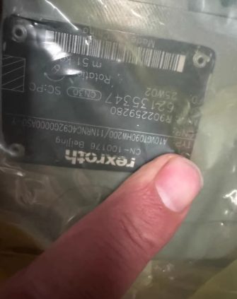 Rexroth High-Performance Variable Piston Pump A10VGT090HW200/11NRNC4C9200000ASO (R902259280) – Industrial Hydraulic Core