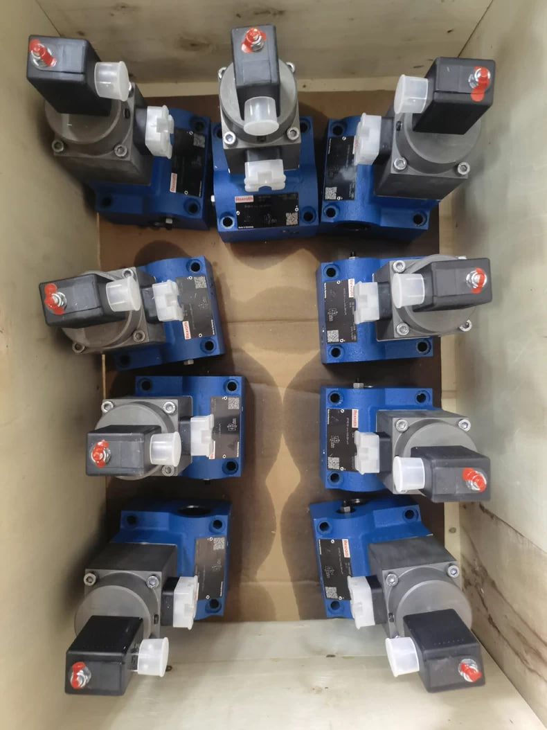 Rexroth R900915823 2FRE10-4X/60LB K4M Hydraulic Pressure Reducing Valve - Image 2